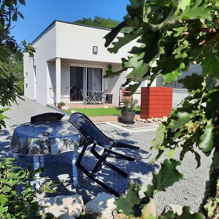 Le Cocon Villa Lussas Eksteriør bilde